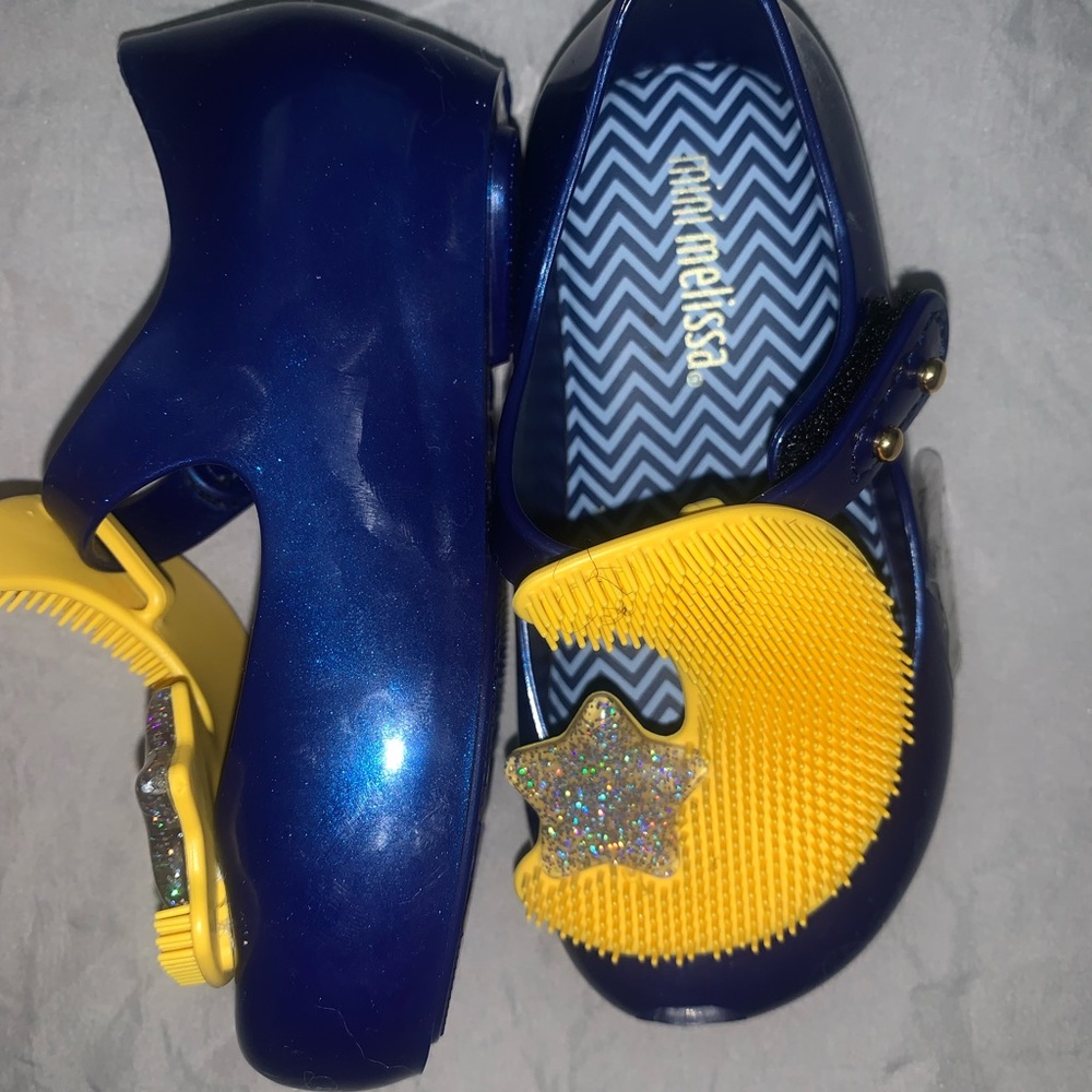Toddler Mini Melissa! Blue Ultra Moon shoes! Size 7